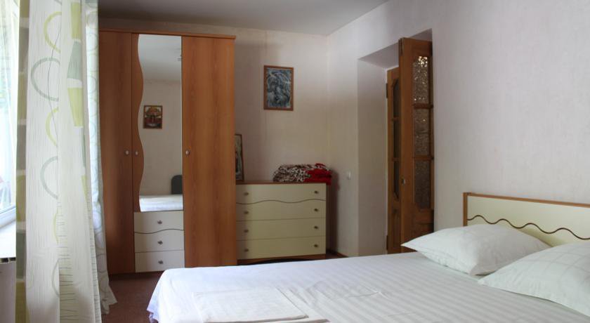 Гостевой дом Apartment Griboyedova 16 Геленджик-7
